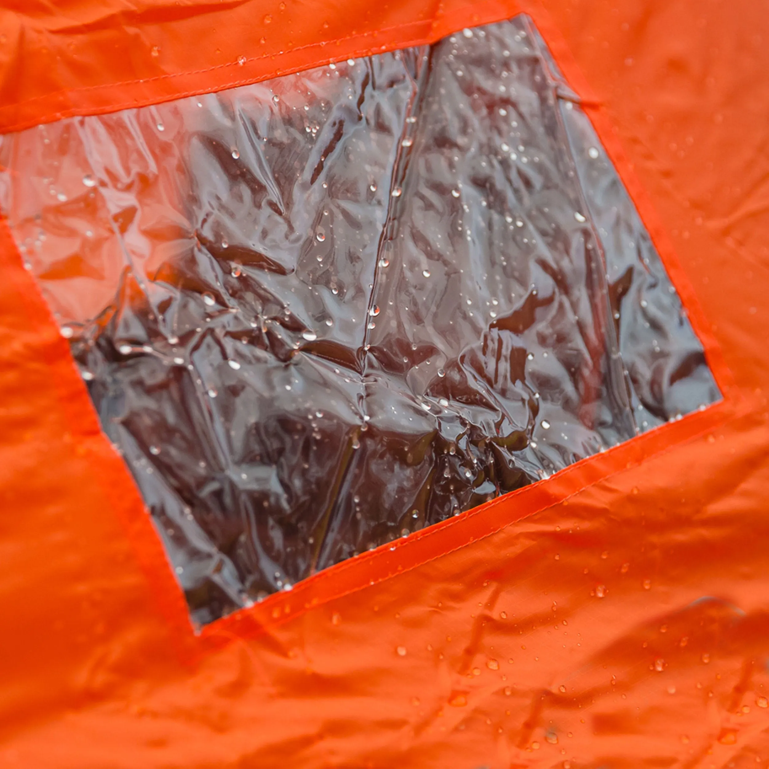 Emergency Survival Shelter. 4 - 5 Person